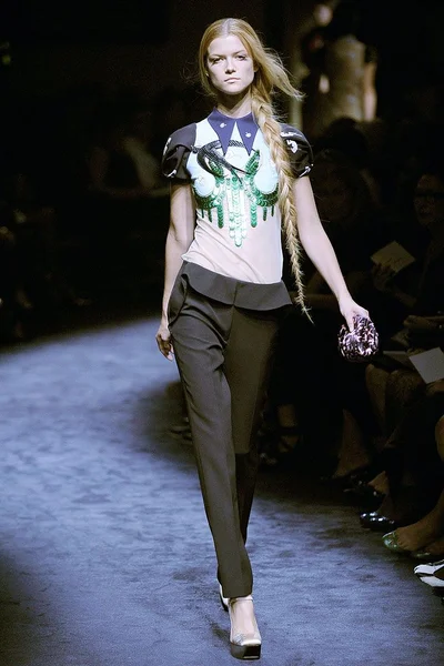 Look 20